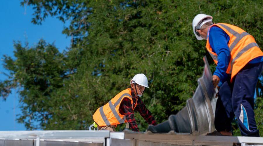 Professional metal roof installation in Evadale, TX